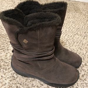 Columbia Mid-calf Weatherproof Brown Boot size 11